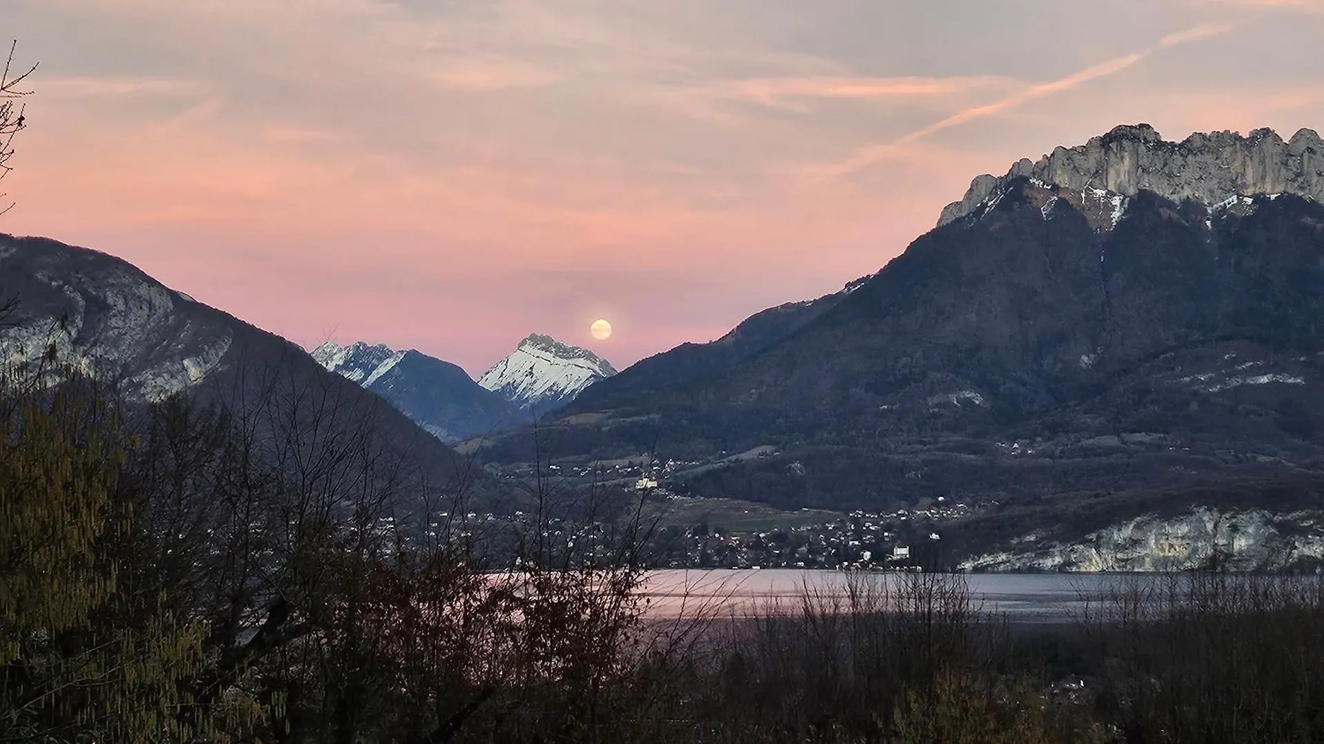 Appartement Le Cosy - Joliment Amenage - Vue Magnifique à Sévrier